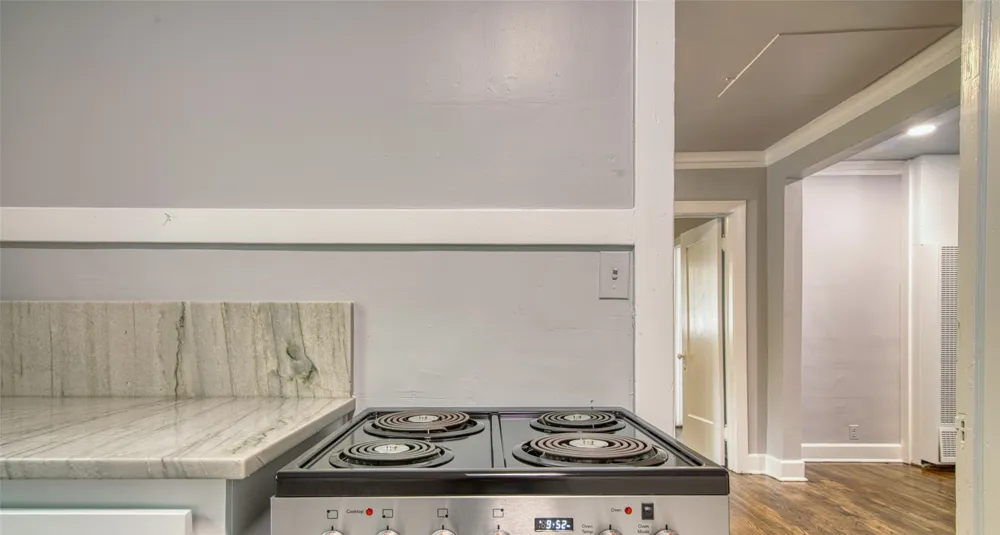 2548 E 8th Street Tulsa, OK 74104