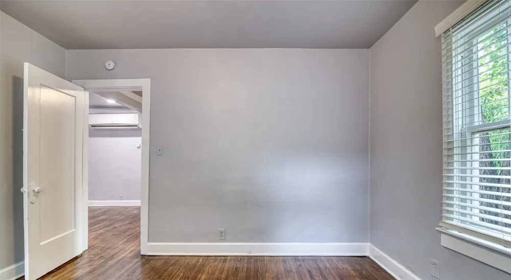 2548 E 8th Street Tulsa, OK 74104