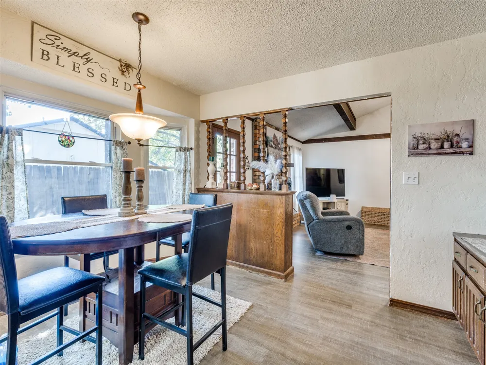 326 Spruce Court Sand Springs, OK 74063