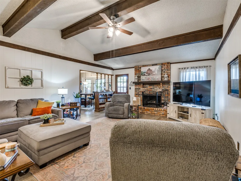 326 Spruce Court Sand Springs, OK 74063