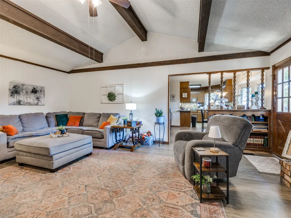 326 Spruce Court Sand Springs, OK 74063