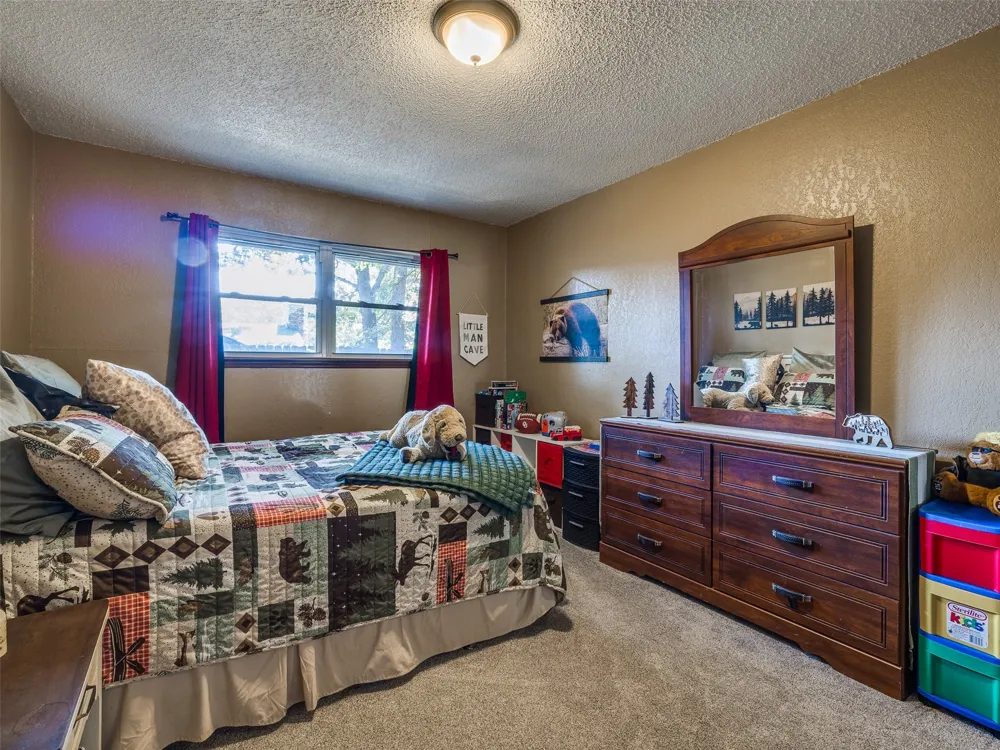 326 Spruce Court Sand Springs, OK 74063