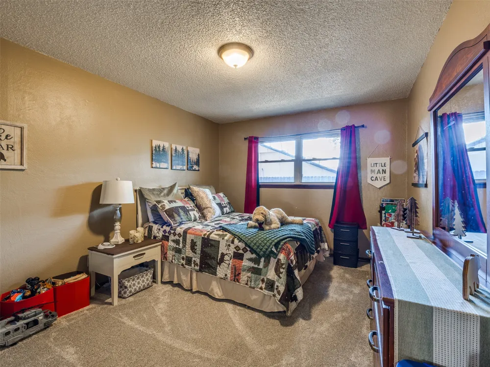 326 Spruce Court Sand Springs, OK 74063