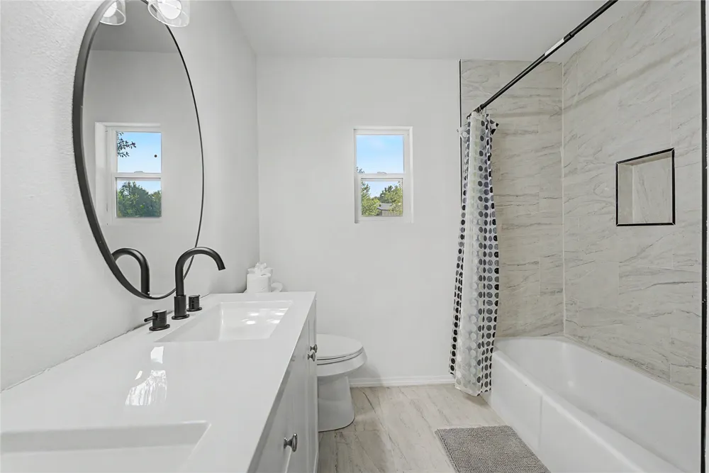 24124 E Sisemore Street Broken Arrow, OK 74014