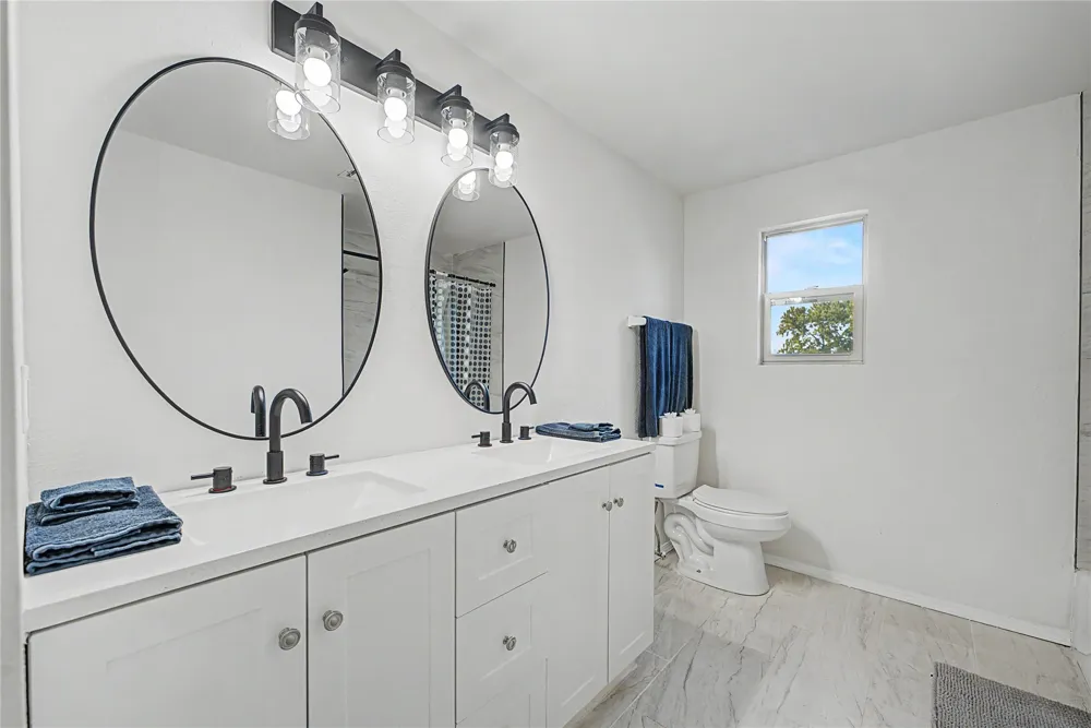 24124 E Sisemore Street Broken Arrow, OK 74014