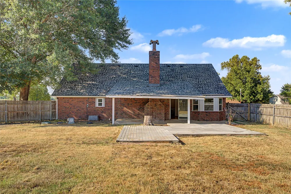 24124 E Sisemore Street Broken Arrow, OK 74014