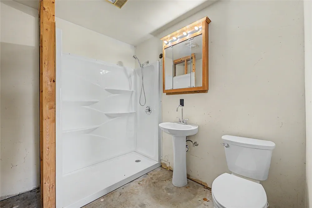 24124 E Sisemore Street Broken Arrow, OK 74014