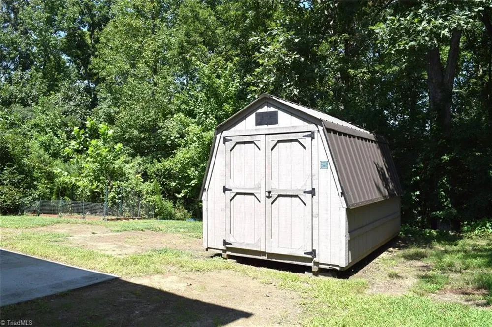 1015 Cayley Court High Point, NC 27260