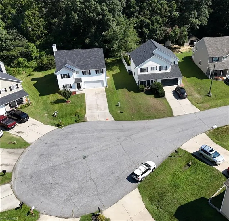 1015 Cayley Court High Point, NC 27260