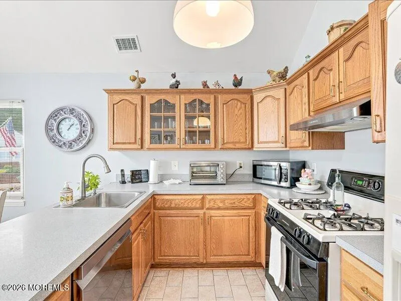 108 Longwood Drive Manahawkin, NJ 08050