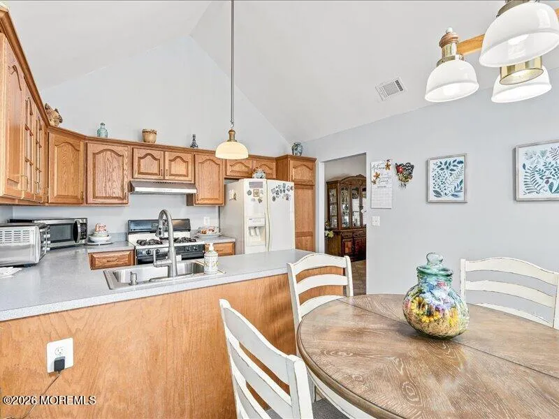 108 Longwood Drive Manahawkin, NJ 08050