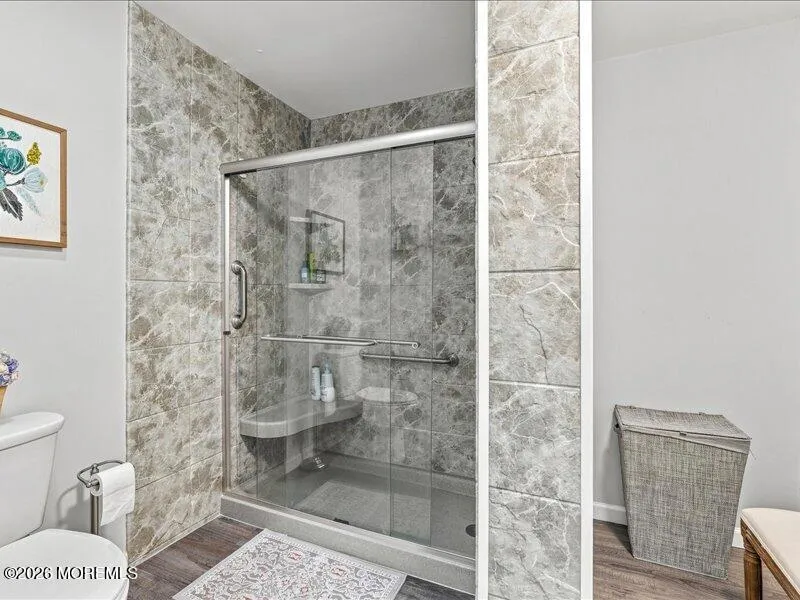 108 Longwood Drive Manahawkin, NJ 08050
