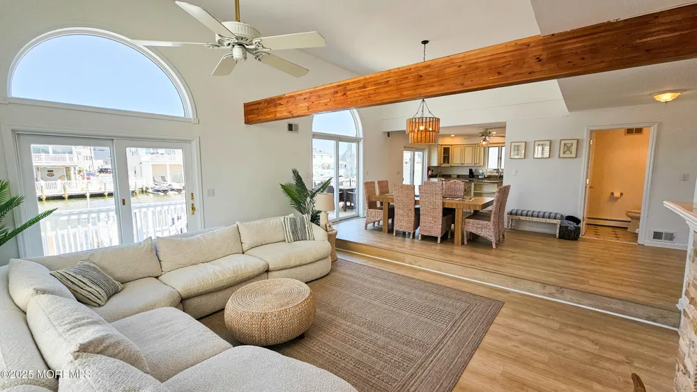 1386 Paul Boulevard Manahawkin, NJ 08050