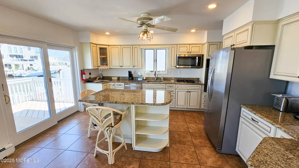 1386 Paul Boulevard Manahawkin, NJ 08050