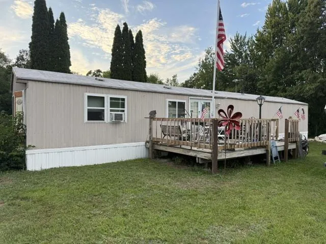 16380 Ritchie Avenue NE Nelson Township, MI 49343
