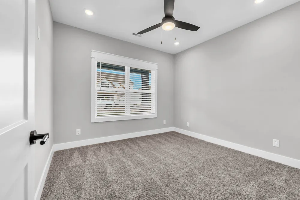 3717 Stillwater Point Clarksville, TN 37043