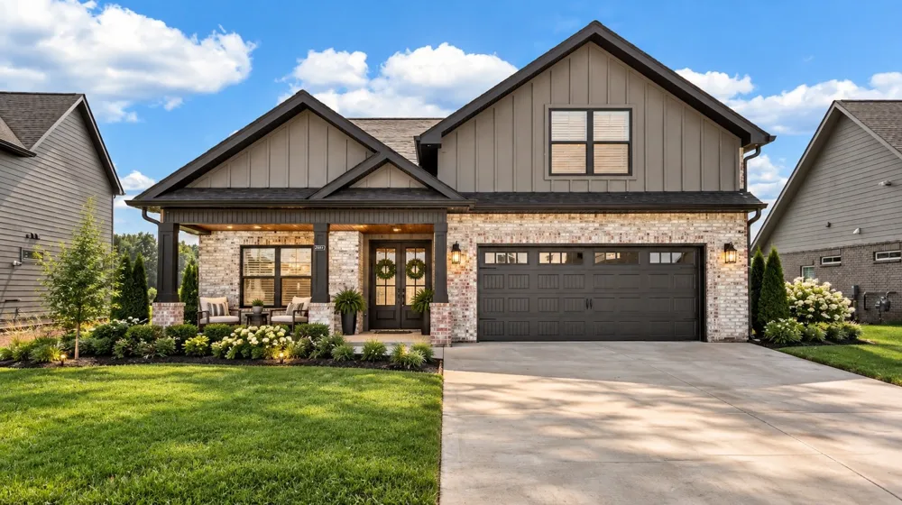 3717 Stillwater Point Clarksville, TN 37043