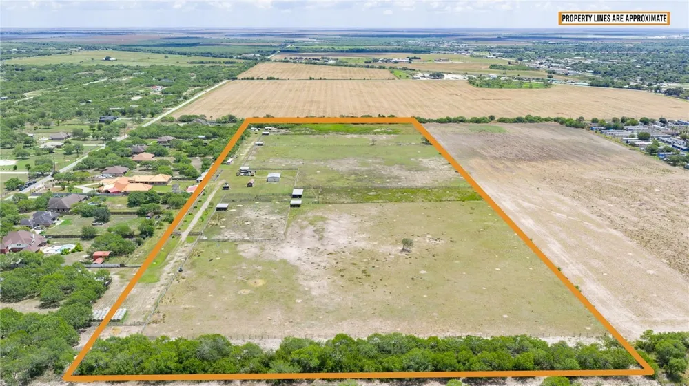 401 W Sage Drive Kingsville, TX 78363