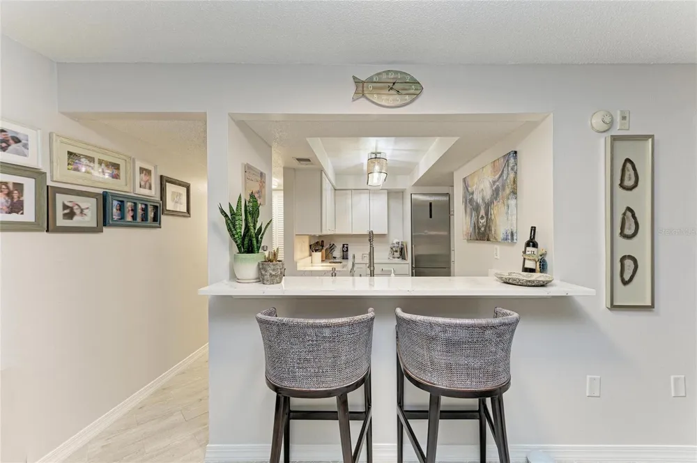 2121 WOOD STREET #113 Sarasota, FL 34237