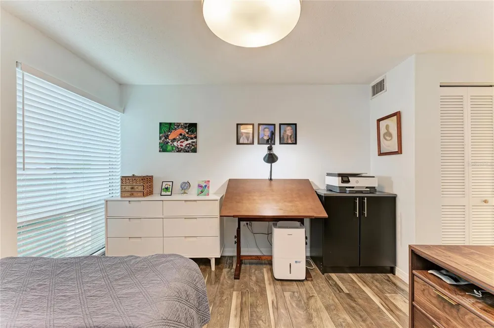 2121 WOOD STREET #113 Sarasota, FL 34237