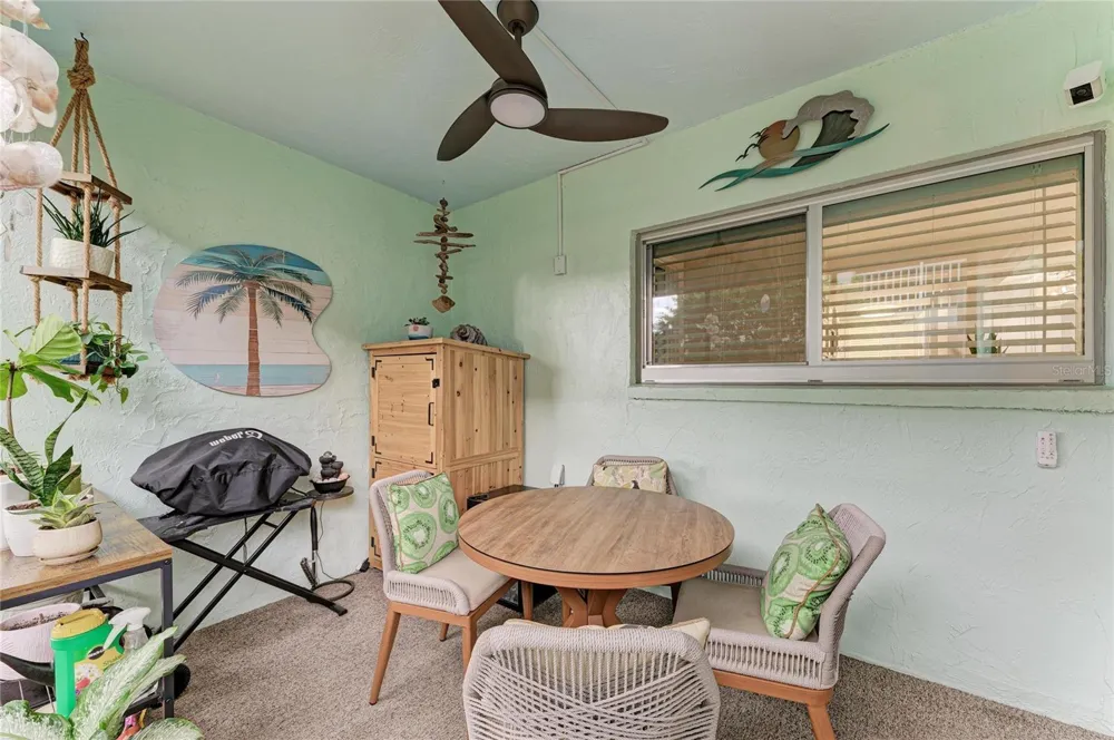 2121 WOOD STREET #113 Sarasota, FL 34237