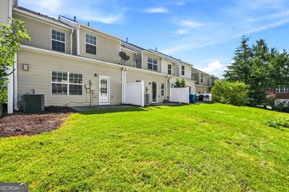 9820 Alger TRCE Johns Creek, GA 30022