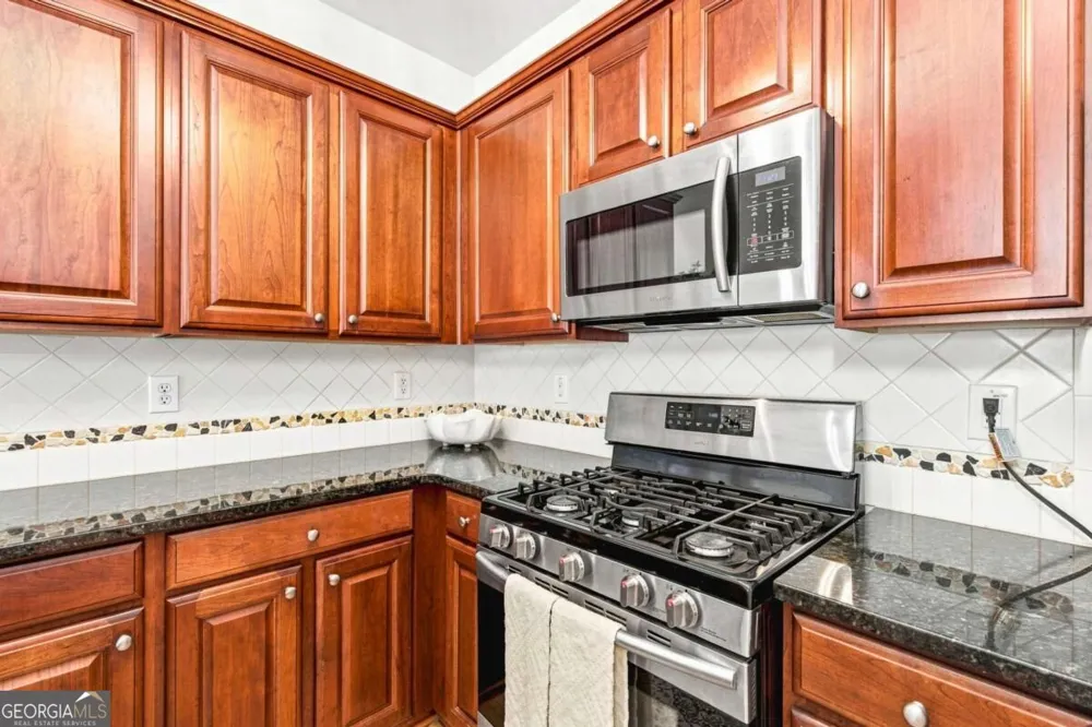 9820 Alger TRCE Johns Creek, GA 30022