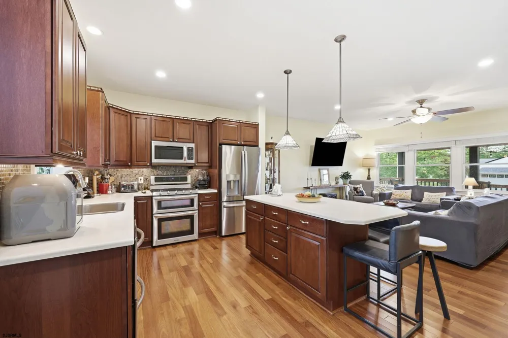 16 Fresh Spring Cove Somers Point, NJ 08244