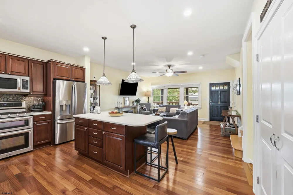 16 Fresh Spring Cove Somers Point, NJ 08244