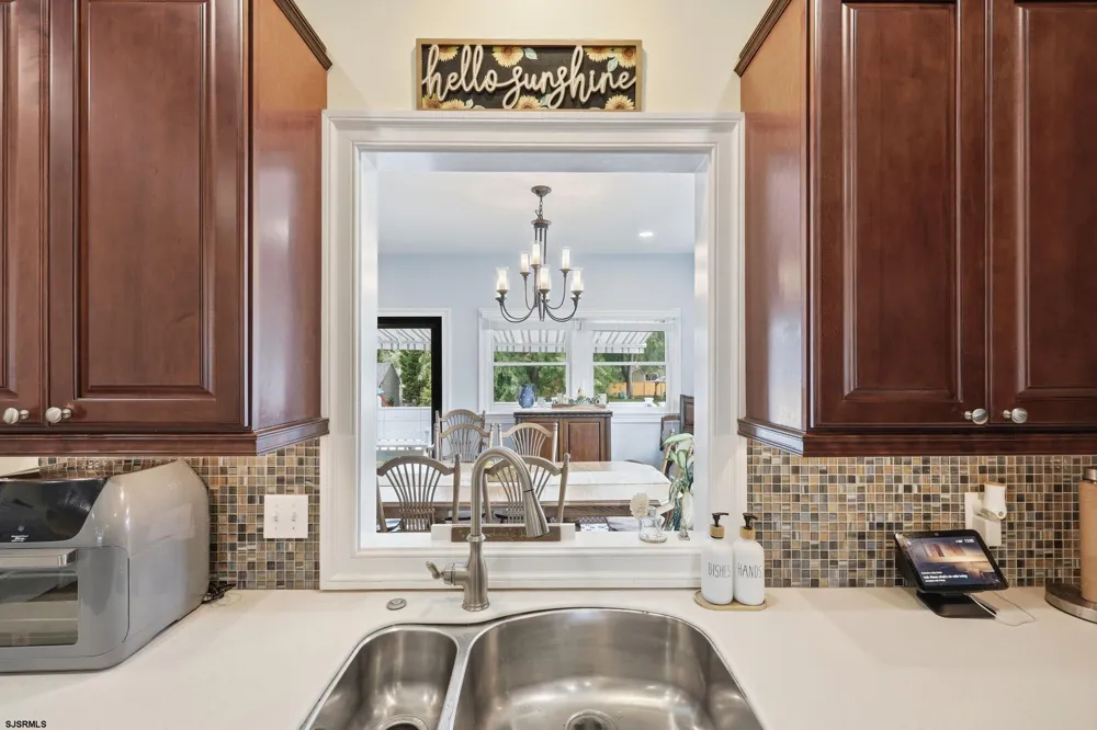 16 Fresh Spring Cove Somers Point, NJ 08244