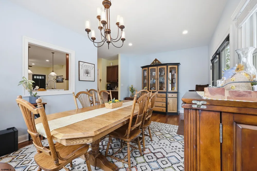 16 Fresh Spring Cove Somers Point, NJ 08244