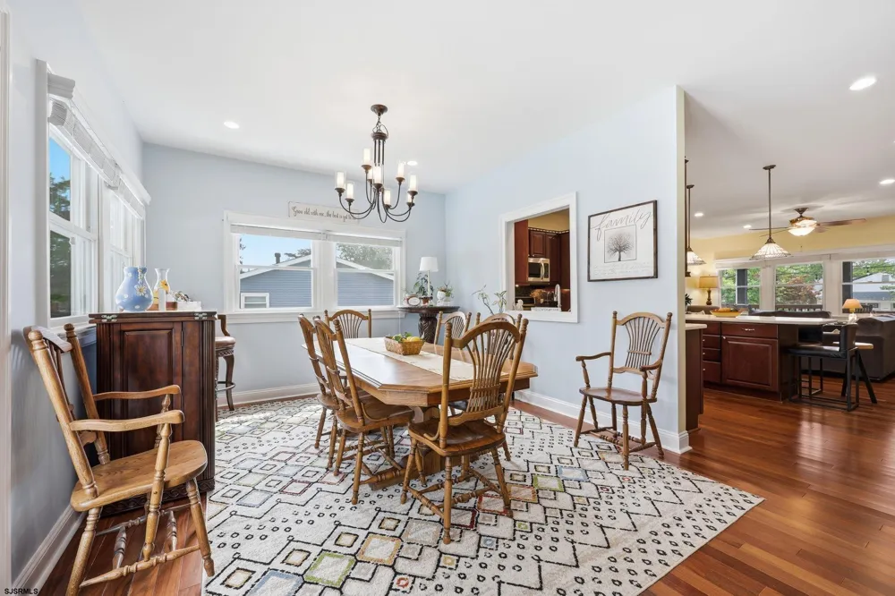 16 Fresh Spring Cove Somers Point, NJ 08244