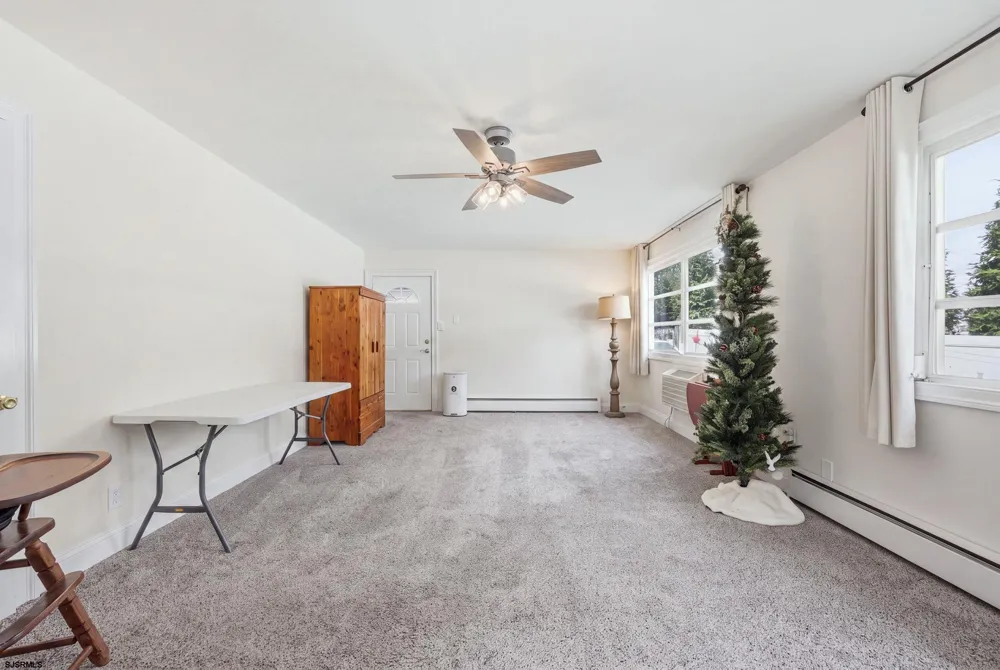 16 Fresh Spring Cove Somers Point, NJ 08244