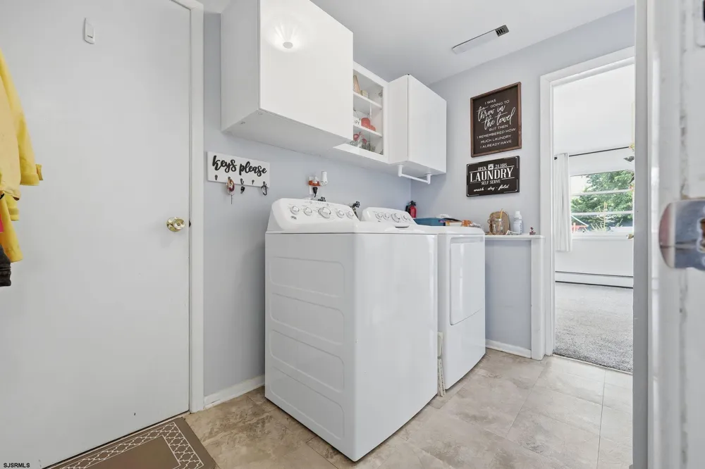 16 Fresh Spring Cove Somers Point, NJ 08244