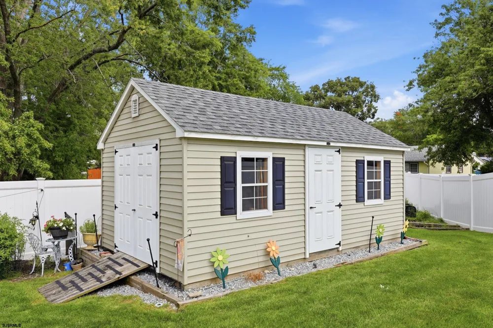 16 Fresh Spring Cove Somers Point, NJ 08244