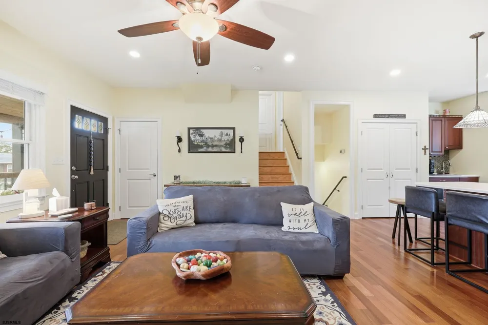 16 Fresh Spring Cove Somers Point, NJ 08244