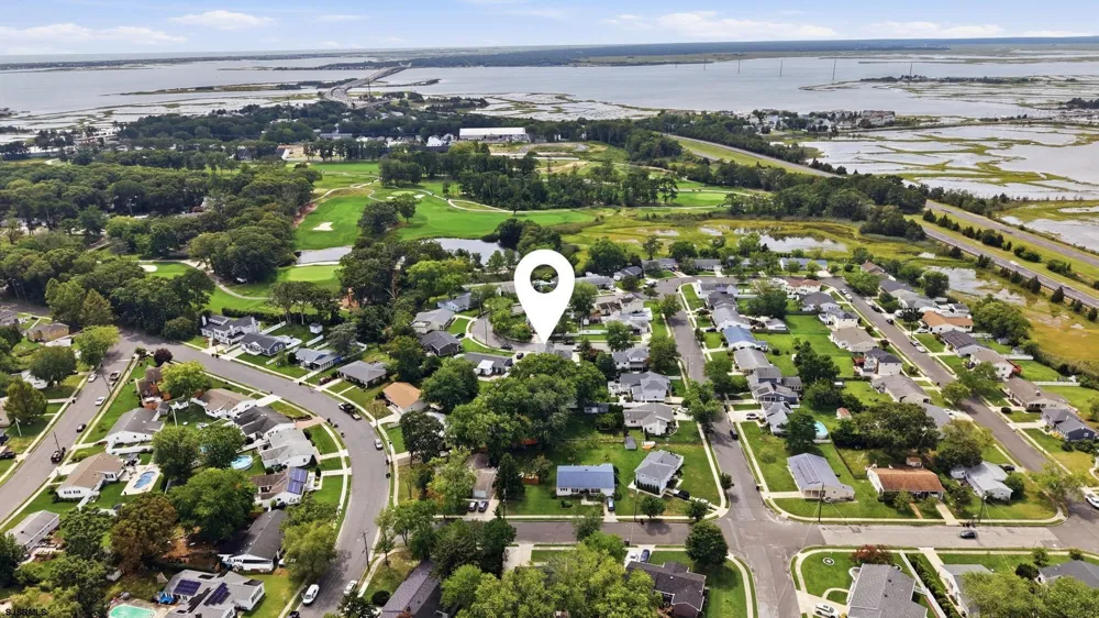 16 Fresh Spring Cove Somers Point, NJ 08244