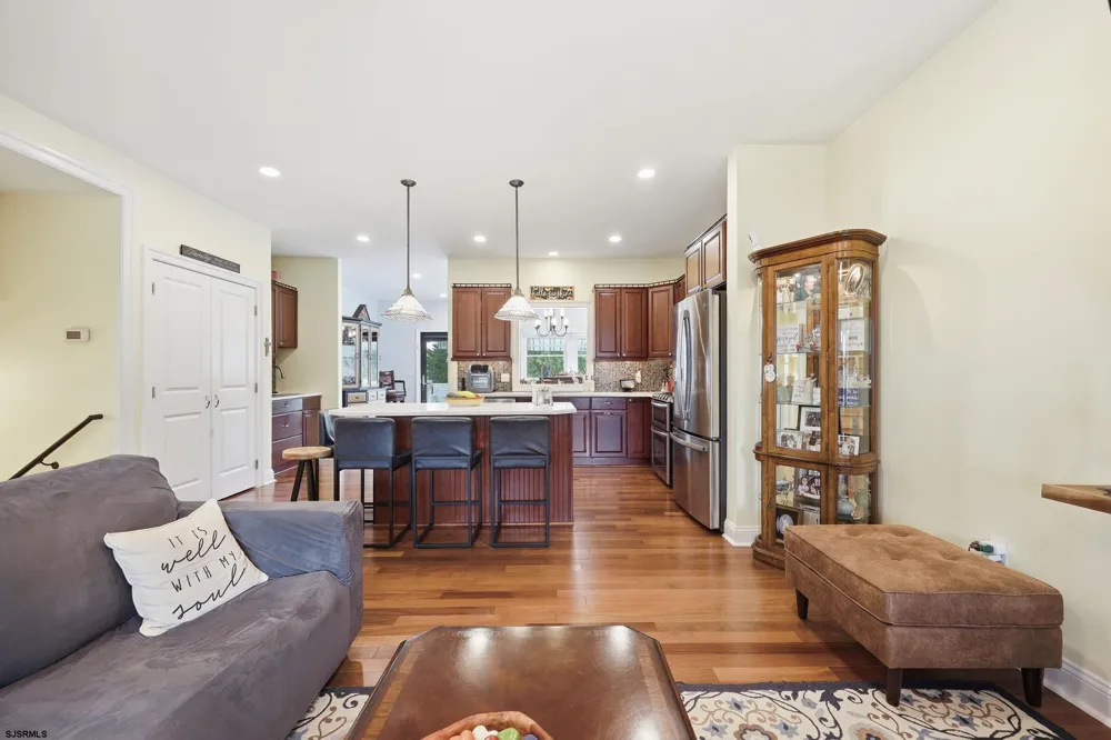 16 Fresh Spring Cove Somers Point, NJ 08244