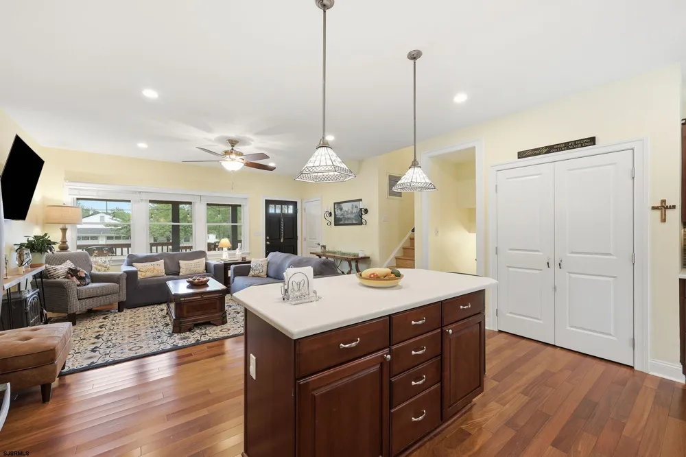 16 Fresh Spring Cove Somers Point, NJ 08244