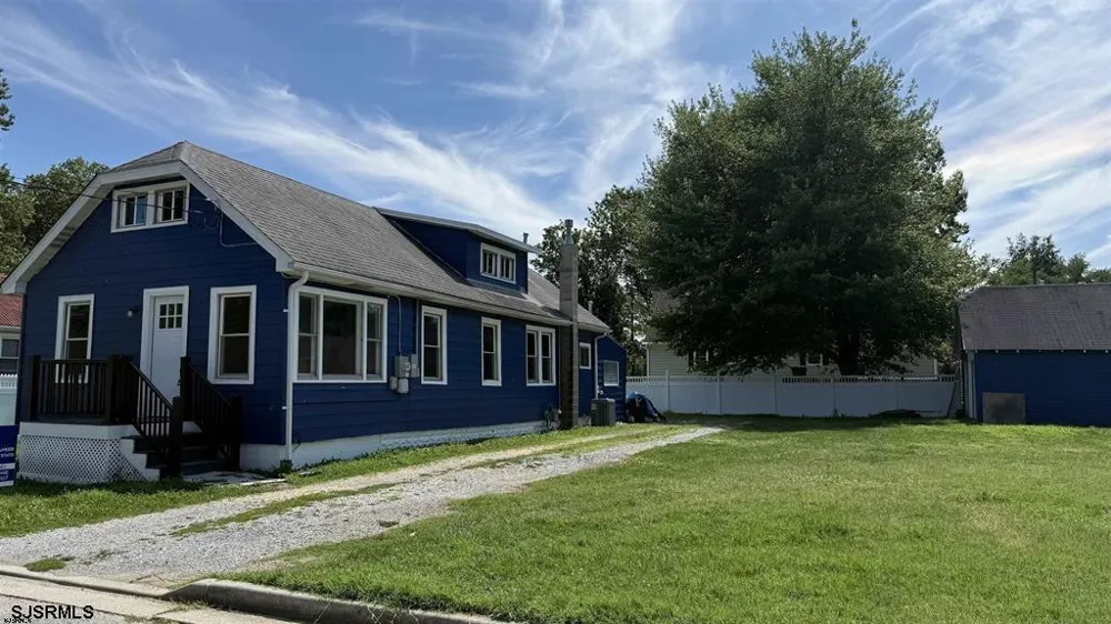 109 Georgia Road Pennsville Township, NJ 08070