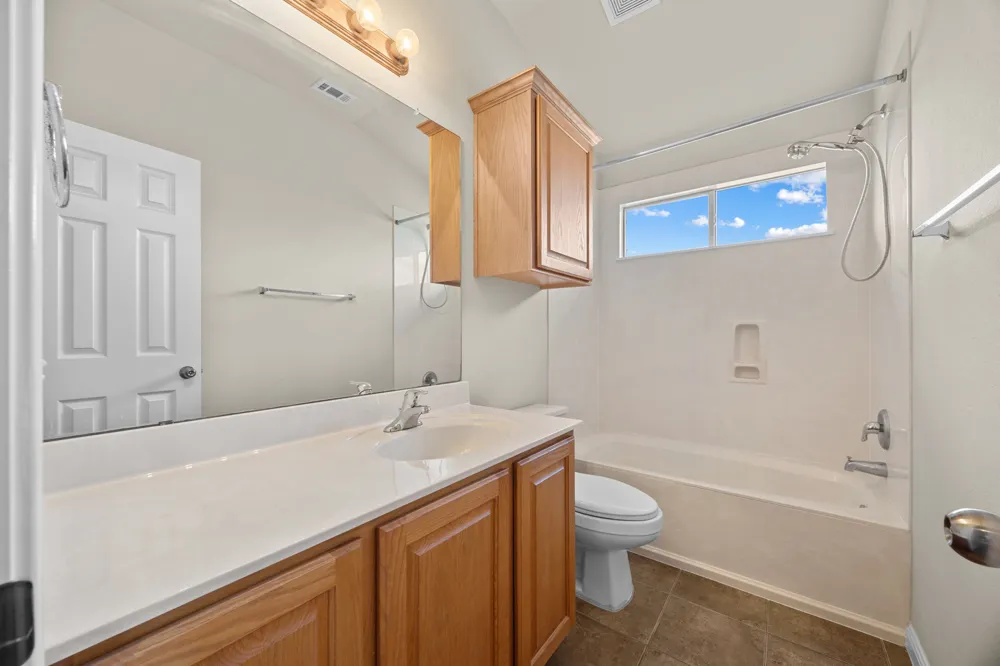 104 S Buckboard Liberty Hill, TX 78642