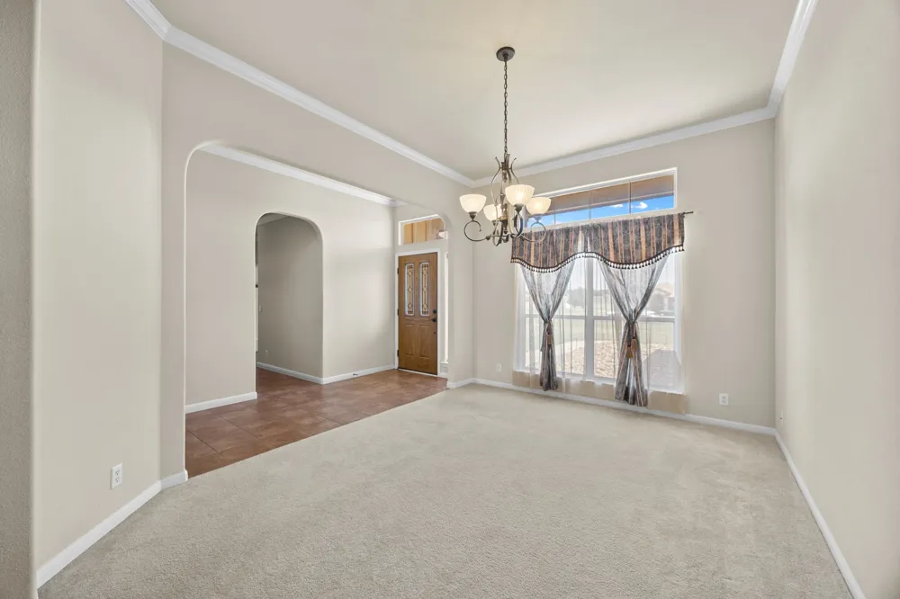 104 S Buckboard Liberty Hill, TX 78642