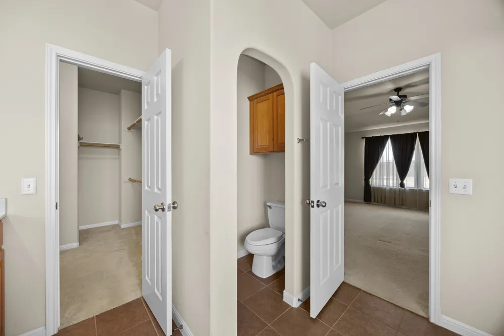 104 S Buckboard Liberty Hill, TX 78642