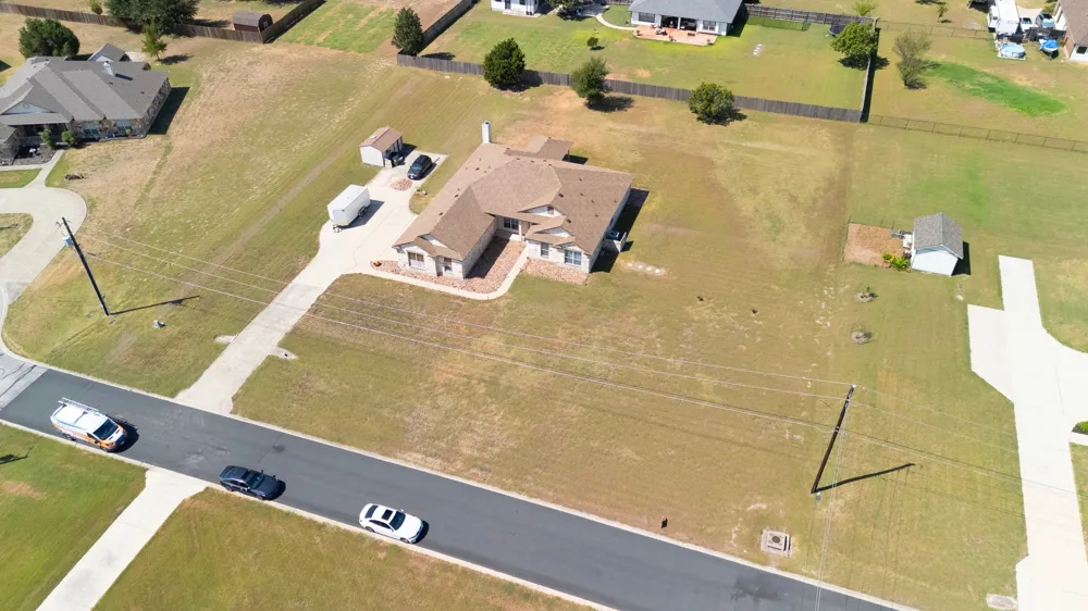 104 S Buckboard Liberty Hill, TX 78642