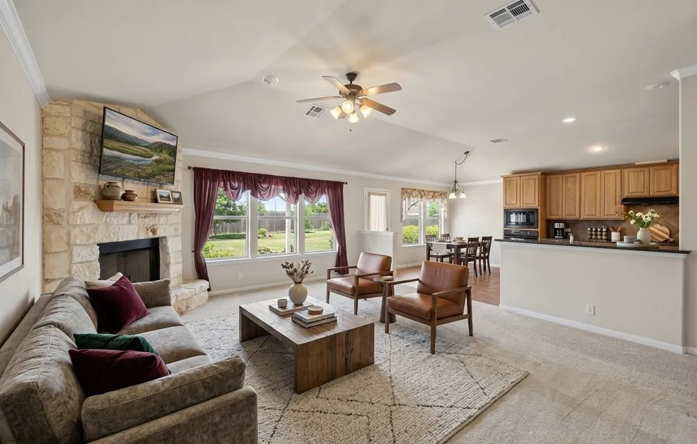 104 S Buckboard Liberty Hill, TX 78642