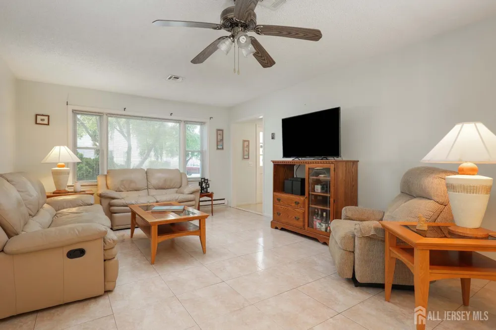 487 Somerset Lane #487A Jamesburg, NJ 08831
