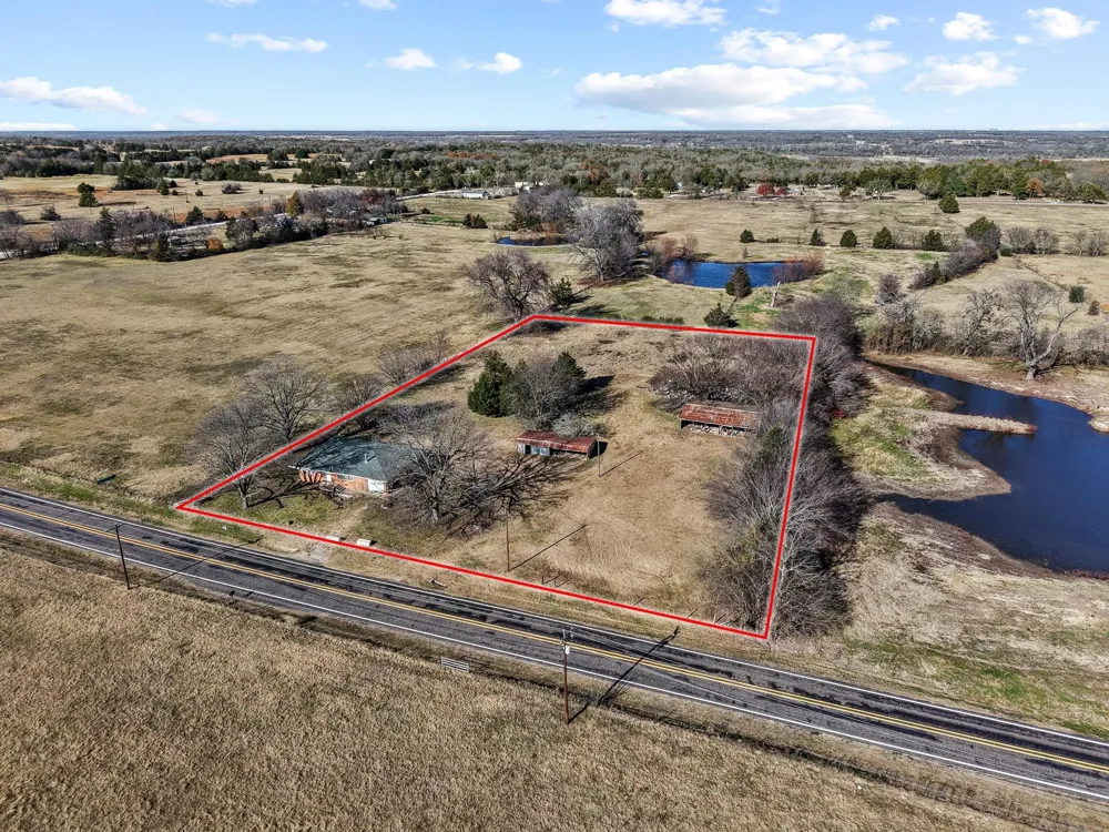 3467 E Fm 120 Denison, TX 75021