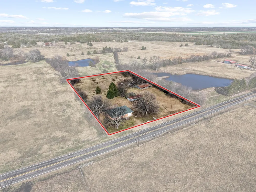 3467 E Fm 120 Denison, TX 75021