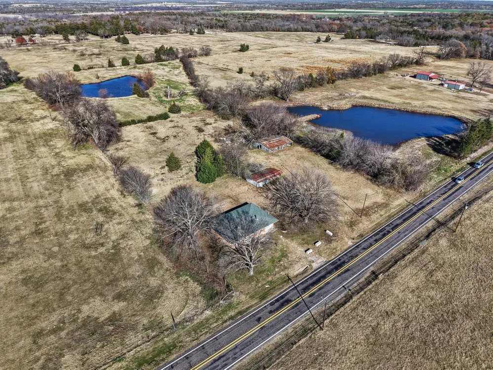3467 E Fm 120 Denison, TX 75021