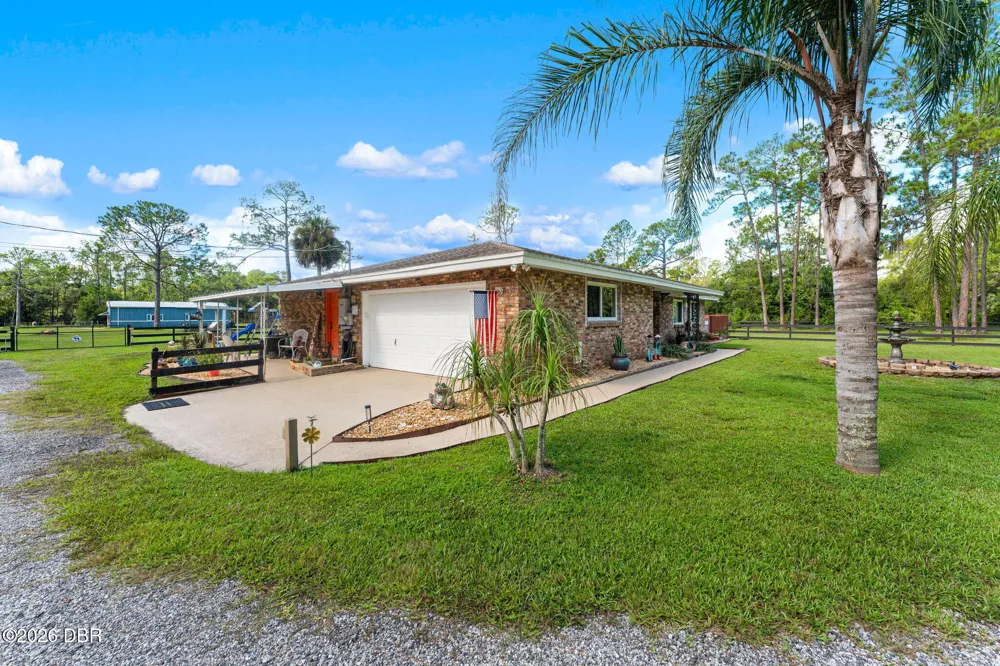 2131 W Poinsettia Drive Port Orange, FL 32128